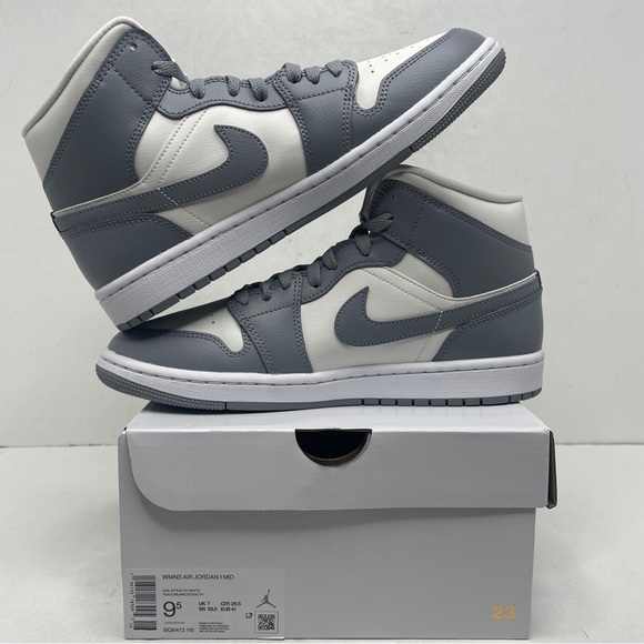 Nike Air Jordan 1 Retro Mid WMNS “Stealth” 2022 - Picture 3 of 4
